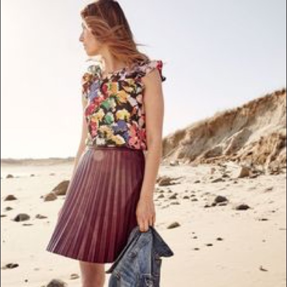 NWT J.crew faux-leather maroon pleated mink skirt